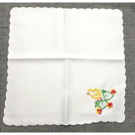 Serweta haftowana - Kurczaczek z kwiatkami 37x37 cm - Serwety haftowane - zdjęcie 2 - Serweta haftowana - Kurczaczek z kwiatkami 37x37 cm