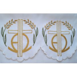 Obrus ołtarzowy haftowany - wzór eucharystyczny (182) - OBRUSY OŁTARZOWE