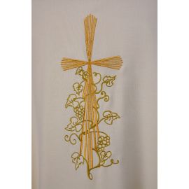 Ornat ecru haftowany - krzyż, winogrona (17) - Ornaty białe/ ecru - zdjęcie 2 - Ornat ecru haftowany - krzyż, winogrona (17)