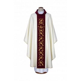 Ornat ecru haftowany, tkanina adamaszek - IHS (21) - Ornaty białe/ ecru