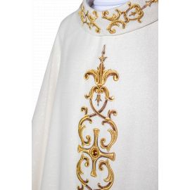 Ornat bogato haftowany, ozdobne kamienie - ecru (H61) - Ornaty białe/ ecru - zdjęcie 4 - Ornat bogato haftowany, ozdobne kamienie - ecru (H61)