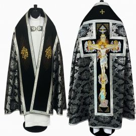 Kapa rzymska czarno-srebrna Chrystus Ukrzyżowany - KAPY HAFTOWANE