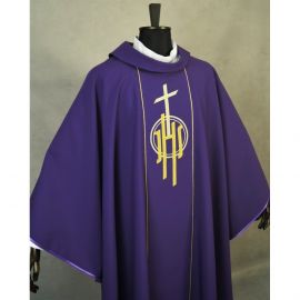 Ornat gotycki fioletowy, haftowany IHS (125K) - ORNATY NA WIELKI POST - zdjęcie 2 - Ornat gotycki fioletowy, haftowany IHS (125K)