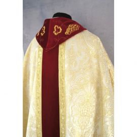 Ornat gotycki złoty, haftowany, pas aksamit (176K) - Ornaty złote/srebrne - zdjęcie 3 - Ornat gotycki złoty, haftowany, pas aksamit (176K)