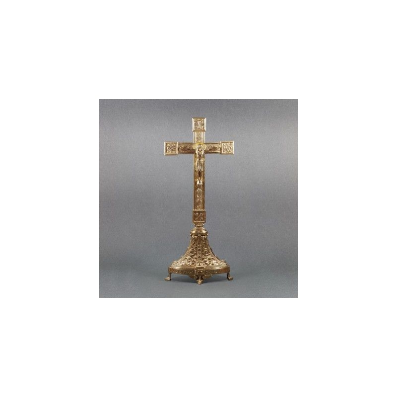 Krzyż ołtarzowy, mosiężny, stojący wys. 53 cm - KRZYŻE OŁTARZOWE, PROCESYJNE - Krzyż ołtarzowy, mosiężny, stojący wys. 53 cm