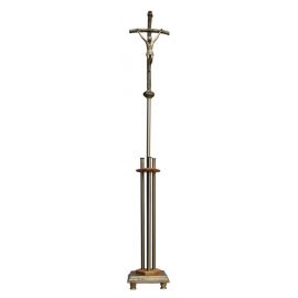 Krzyż procesyjny ze stojakiem  200/30/28 cm. - KRZYŻE OŁTARZOWE, PROCESYJNE