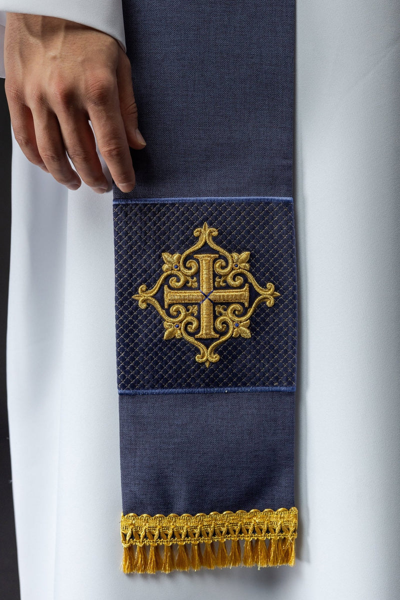 Stuła kapłańska haftowana aksamit, fioletowa (52H) - EUCHARYSTYCZNE - zdjęcie 2