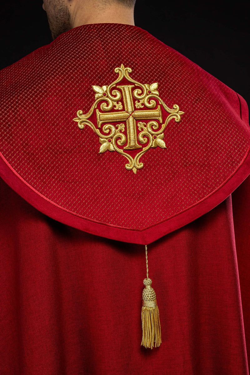 Kapa liturgiczna czerwona, haftowana, aksamitny czerwony pas (32H) - KAPY LITURGICZNE - zdjęcie 4