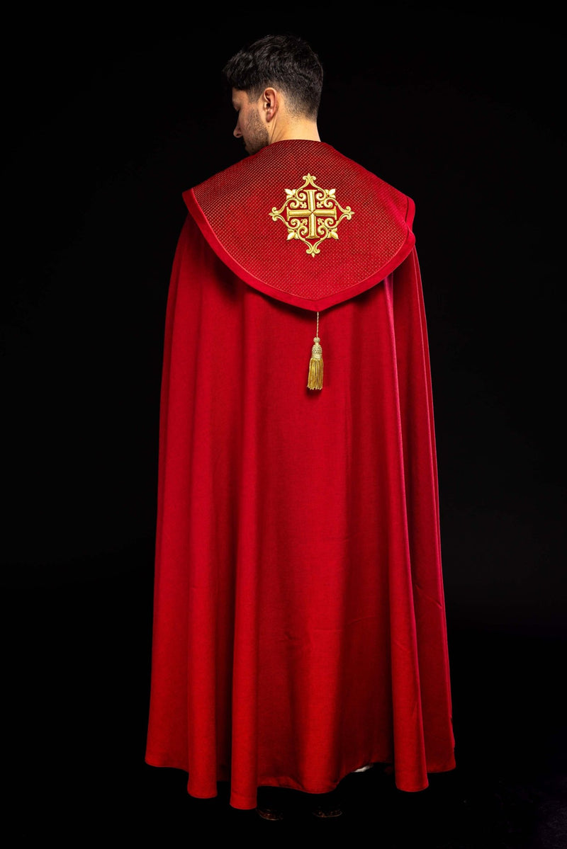 Kapa liturgiczna czerwona, haftowana, aksamitny czerwony pas (32H) - KAPY LITURGICZNE - zdjęcie 5