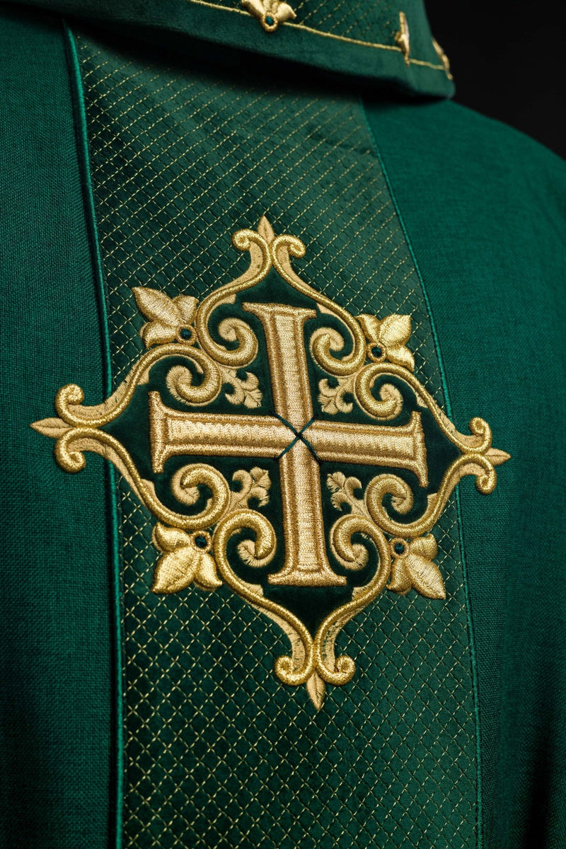 Ornat haftowany zielony, pas aksamit, symbol krzyży (H213) - Ornaty zielone - zdjęcie 3