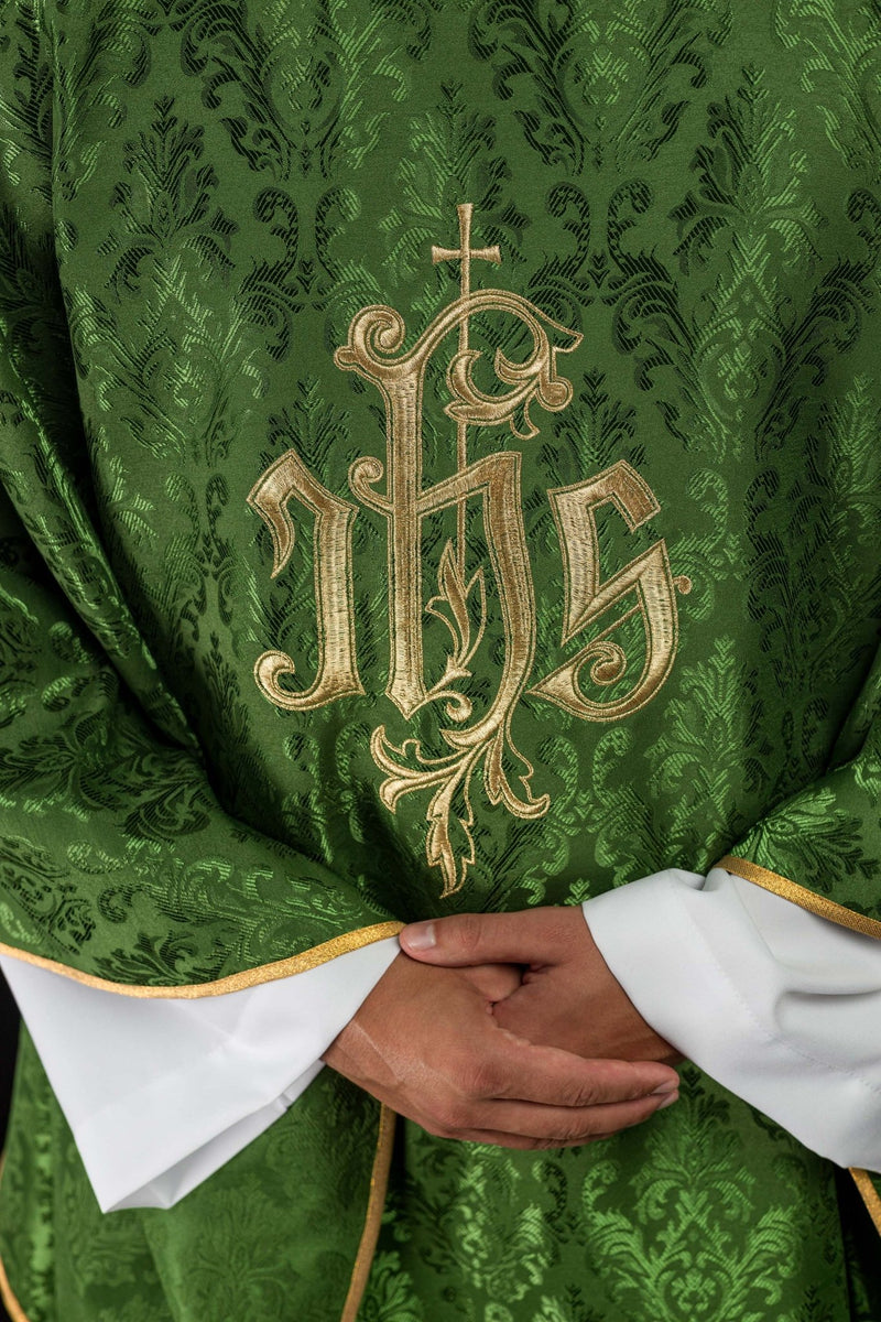 Ornat haftowany zielony, motyw IHS, tkanina ozdobna (H218) - Ornaty zielone - zdjęcie 3