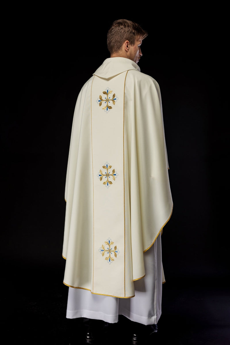 Ornat z haftowanym wizerunkiem Matki Bożej Wniebowzięte (118H) - Ornaty Maryjne - zdjęcie 8