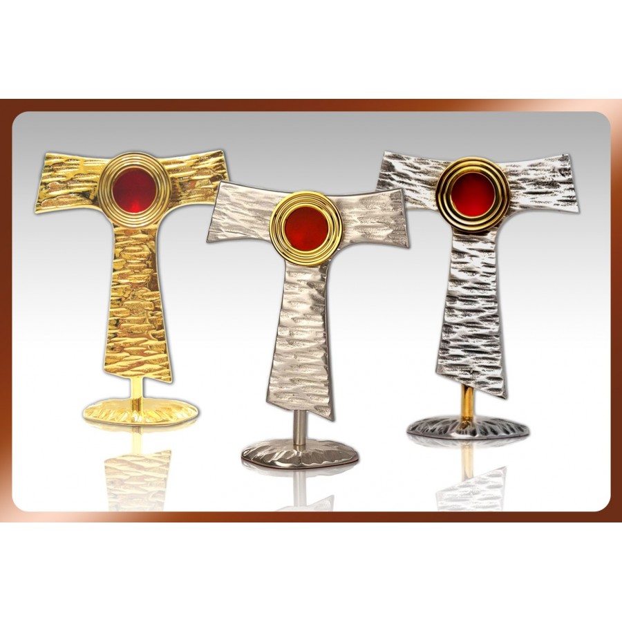 Relikwiarz mosiężny w kształcie franciszkańskiego symbolu "tau". Dostępny w trzech kolorach - wys. 20 cm - RELIKWIARZE