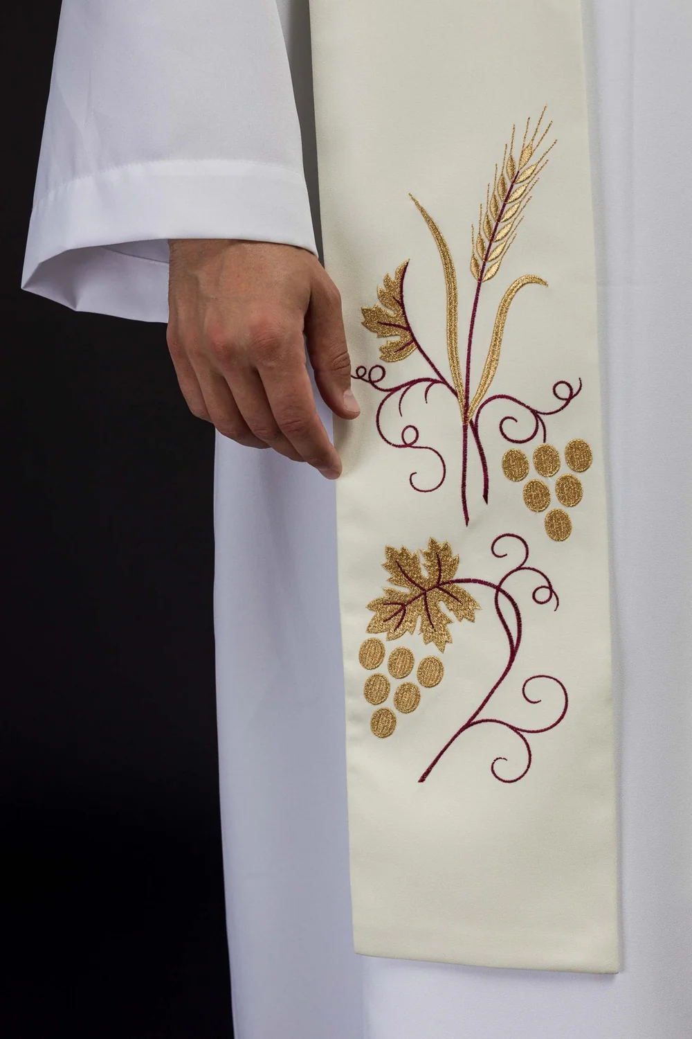 Stuła haftowana - kolory liturgiczne (3) - EUCHARYSTYCZNE - zdjęcie 2