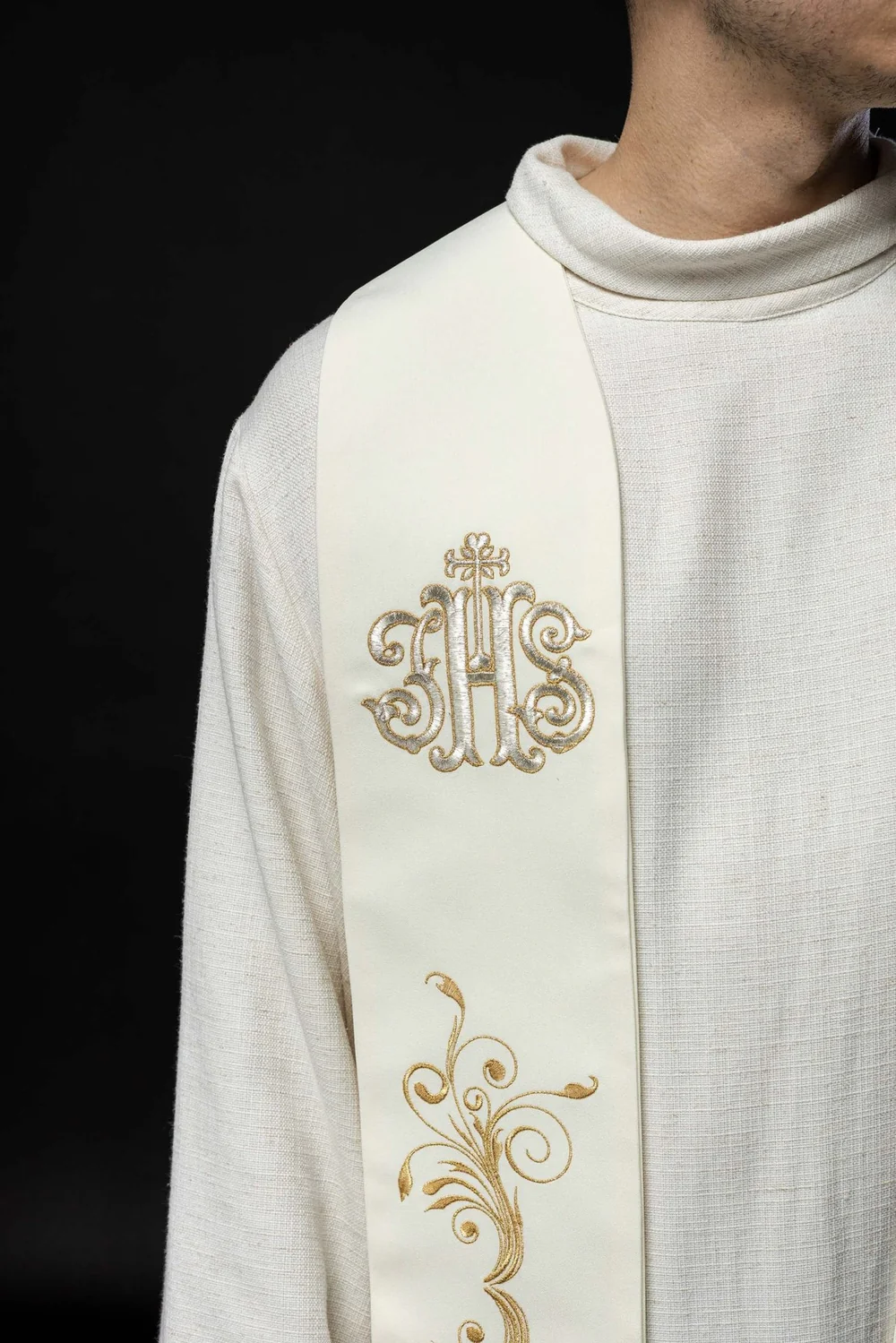 Stuła haftowana - kolory liturgiczne (413) - EUCHARYSTYCZNE - zdjęcie 5