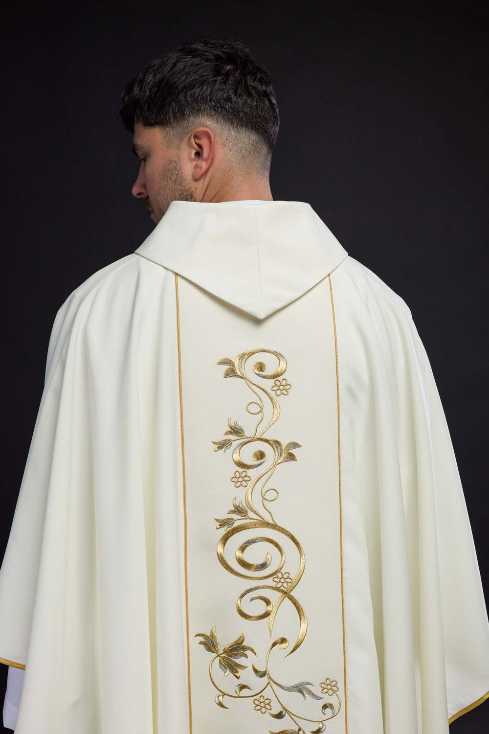 Ornat haftowany ślubny - ecru - Ornaty ślubne - zdjęcie 4