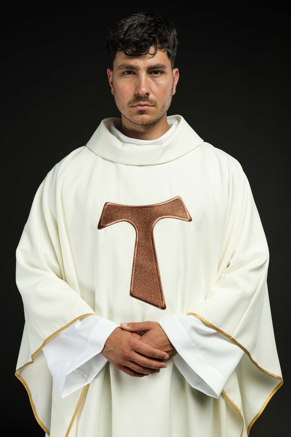 Ornat zdobiony franciszkańskim krzyżem TAU - ecru - Ornaty białe/ ecru - zdjęcie 4