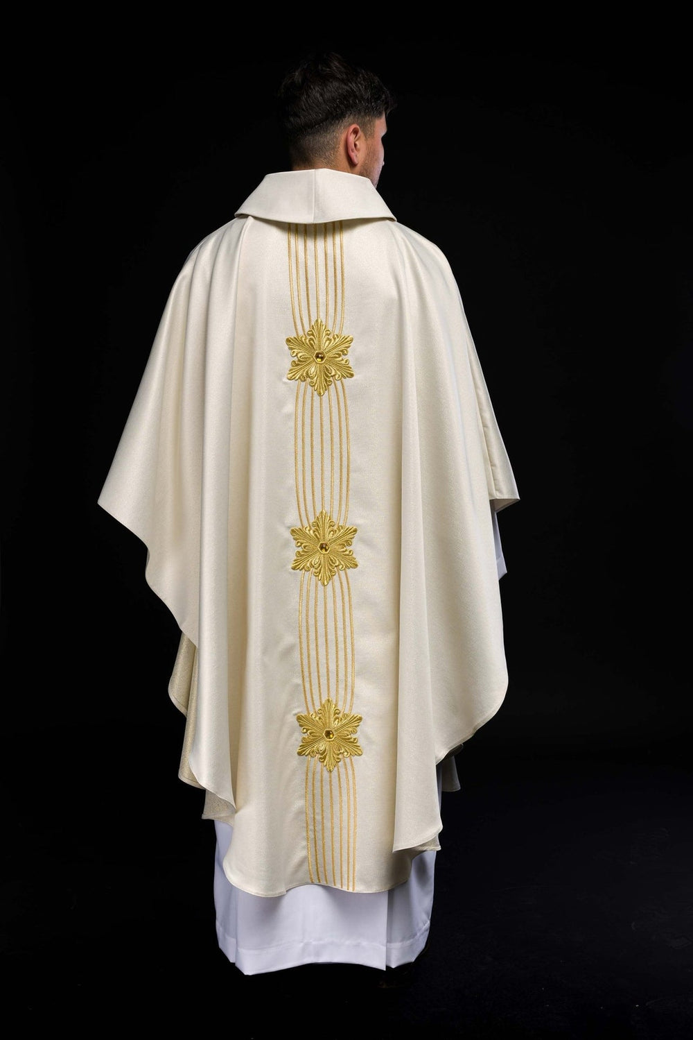 Ornat Maryjny błyszczący z kamieniami - ecru (H71) - Ornaty białe/ ecru - zdjęcie 6
