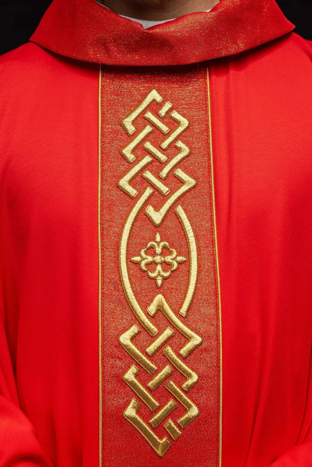 Ornat bogato haftowany - czerwony (H156) - Ornaty czerwone - zdjęcie 3