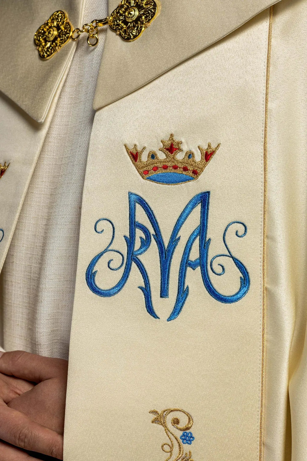 Kapa haftowana maryjna ecru - (14H) - KAPY LITURGICZNE - zdjęcie 5