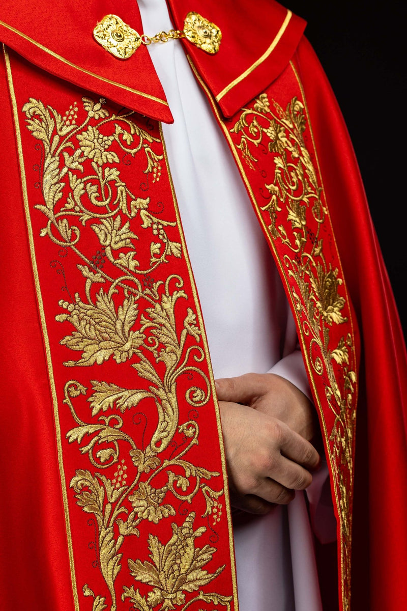 Kapa bogato haftowana, kielich - czerwona (16H) - KAPY LITURGICZNE - zdjęcie 3