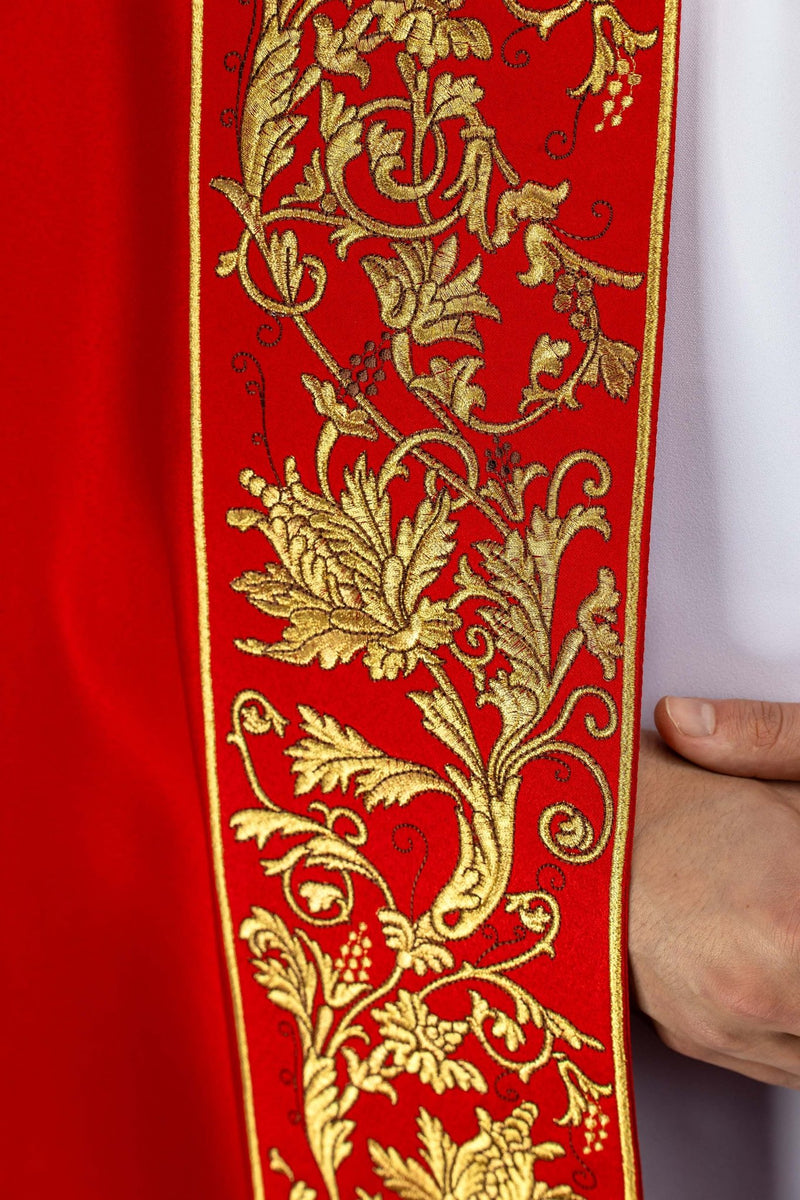 Kapa bogato haftowana, kielich - czerwona (16H) - KAPY LITURGICZNE - zdjęcie 4